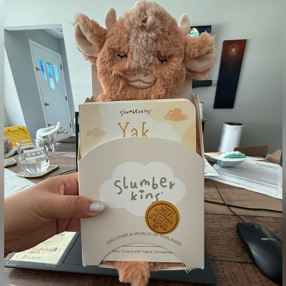 Slumberkins Yak and 2 Books